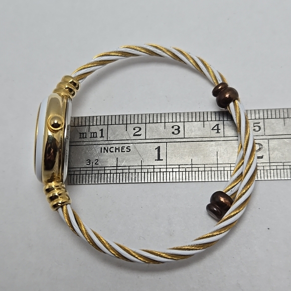Womens Eikon CB-01 White Enamel Gold Tone Wire Cuff Watch New Battery Bangle - Picture 8 of 10